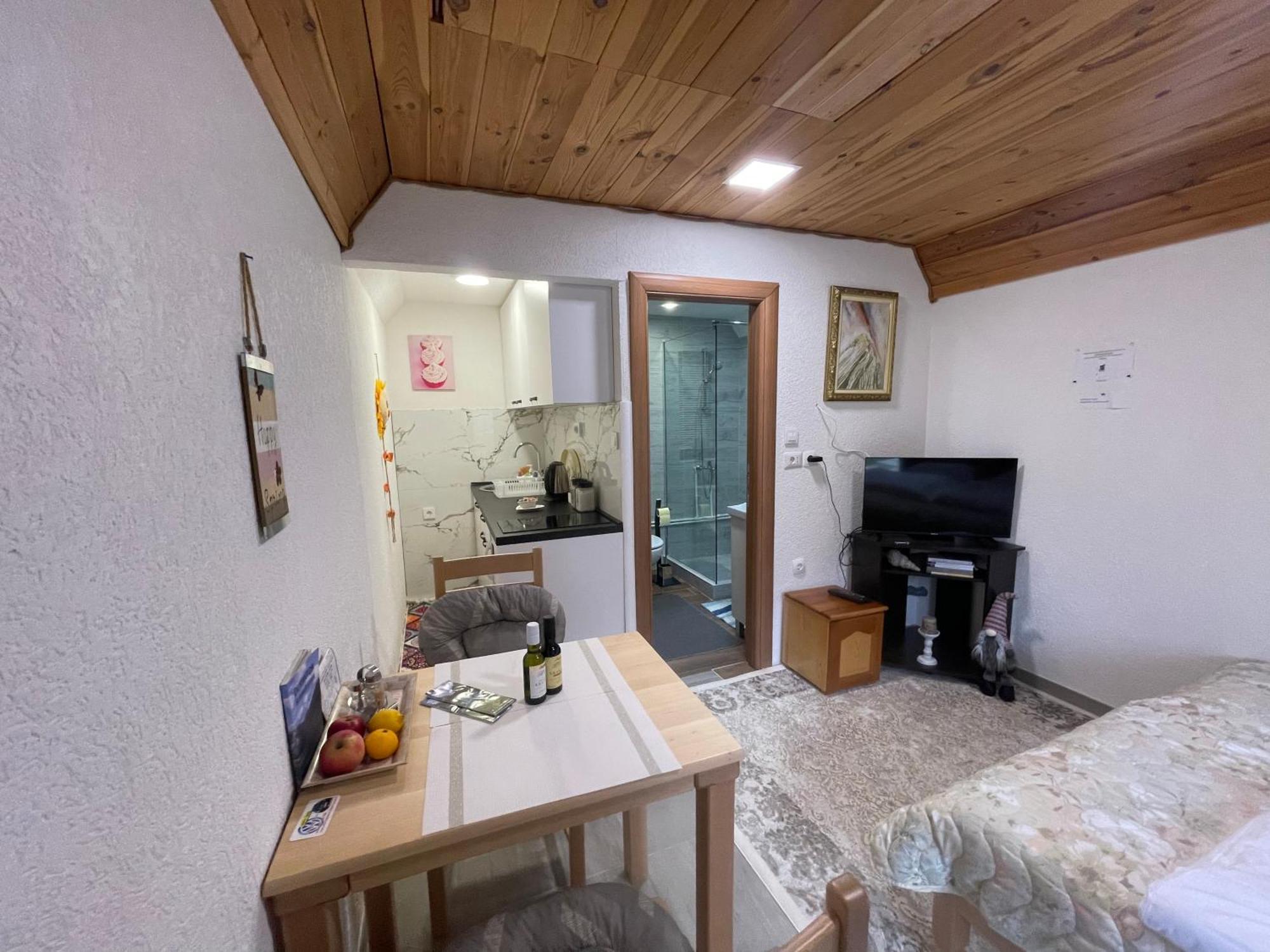 Small House Floki ชาเบลียค ภายนอก รูปภาพ